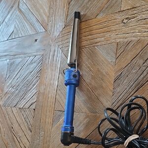Hot Tools Blue Titanium Salon Pro 1 1/4" Curling Wand